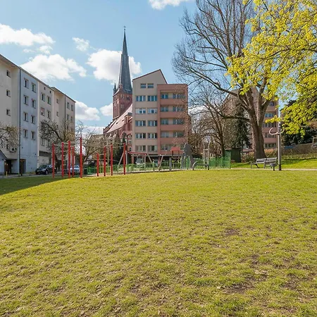 Апартаменты Cozy With Workspace In The Center By Renters *